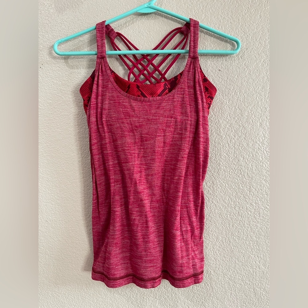 Lululemon tank red pink built in bra
